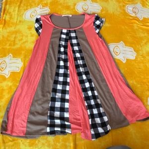 Short Sleeve Shirt Checker front shirt